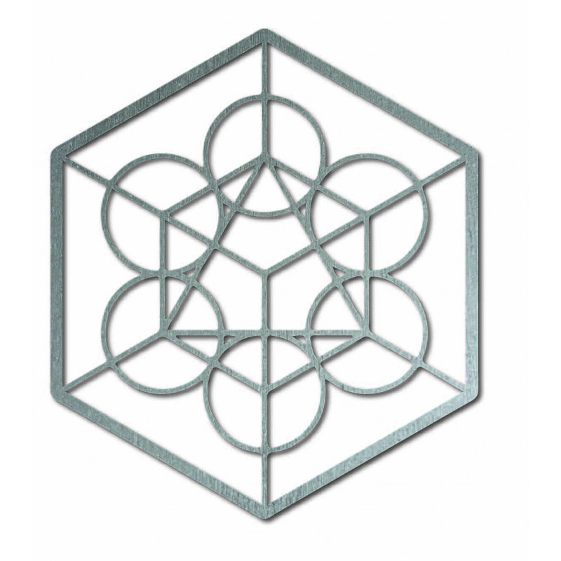 Drewniany obraz geometryczny na ścianie żniwa