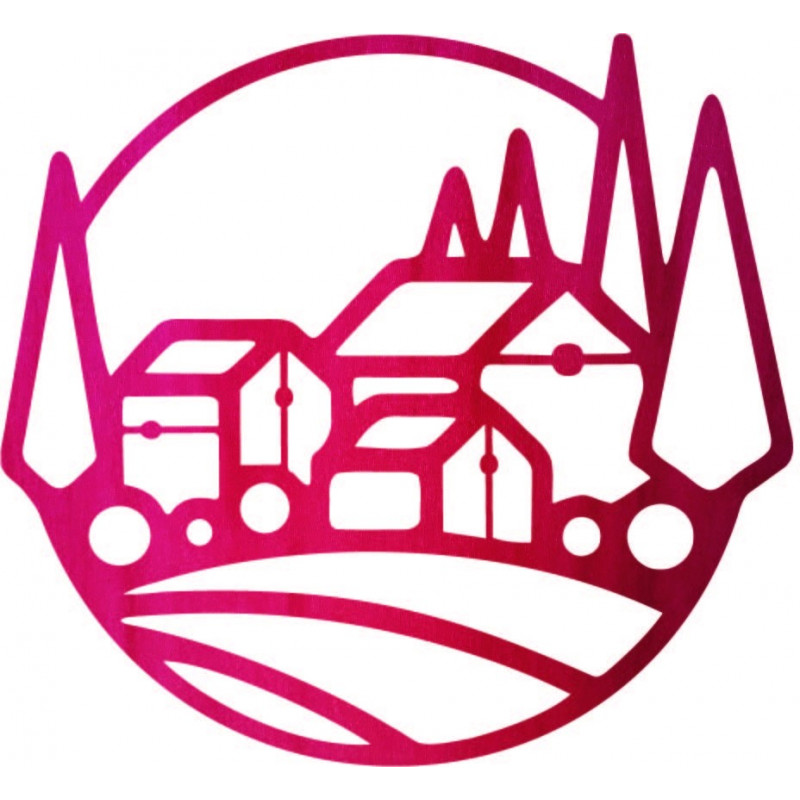 Drewniany obraz na ścianie domu