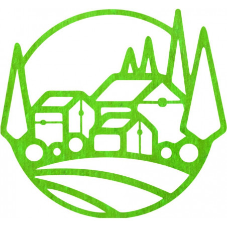 Drewniany obraz na ścianie domu