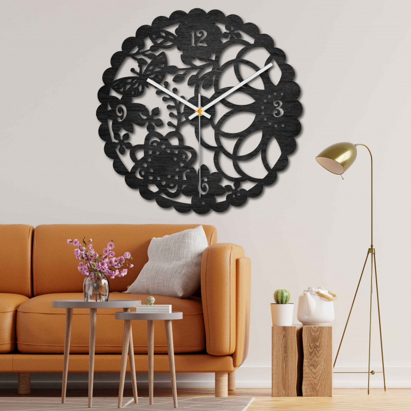Drewniany zegar ścienny - motylkowa łąka - czarny i kolorowy | SENTOP PR0445