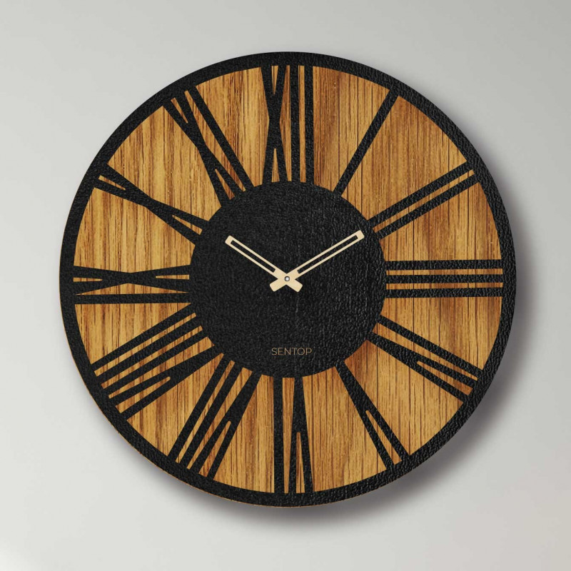 Zegar ścienny drewniany z rzymskimi cyframi dąb