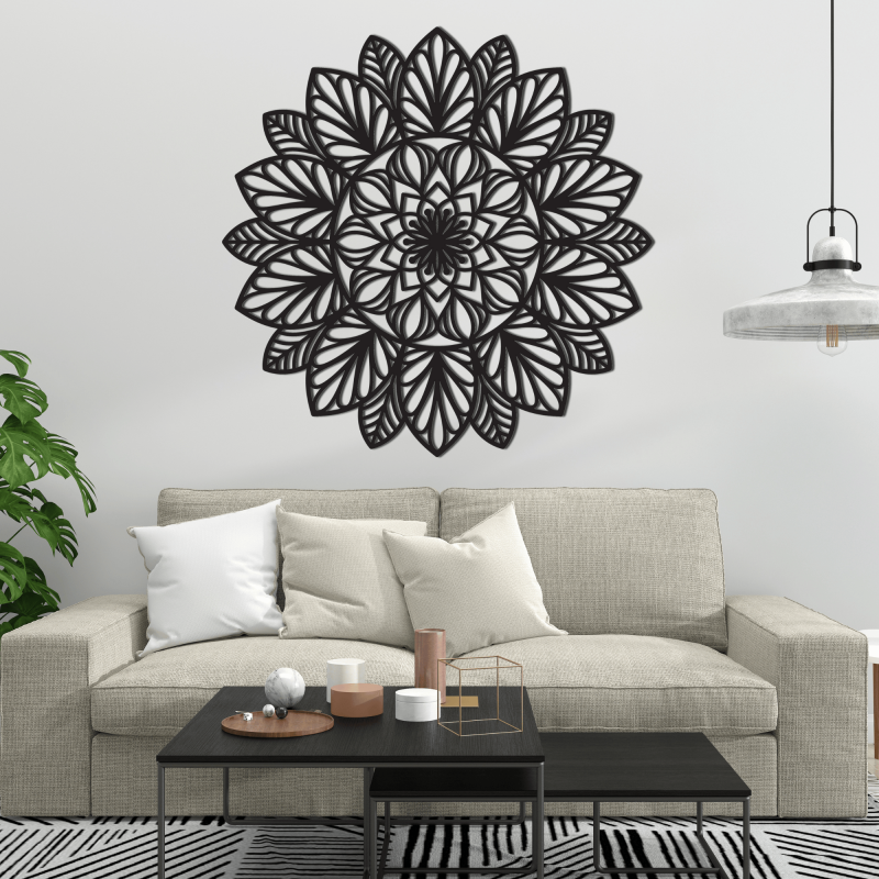 Drewniana mandala na ścianie