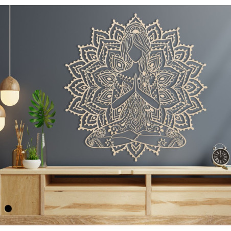 Drewniana mandala 3D przedstawiająca kobietę uprawiającą jogę na ścianie - designerska dekoracja do salonu, która stworzy nowocz