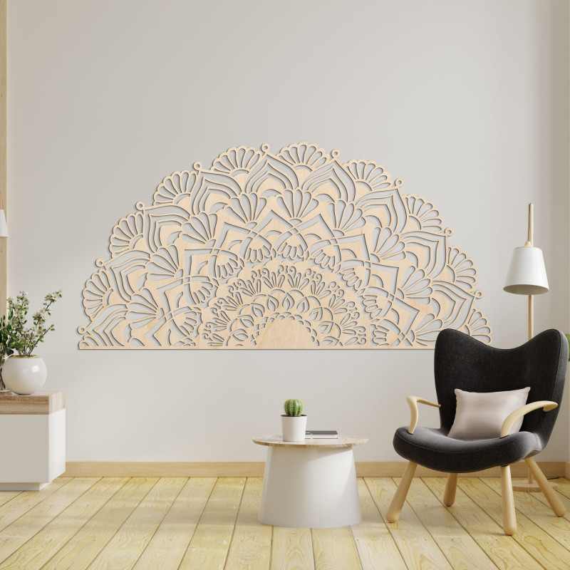 Luksusowa, drewniana, półokrągła mandala do stylowego wnętrza w stylu boho.