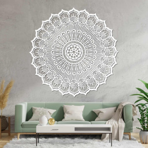Drewniana mandala na ścianie 2