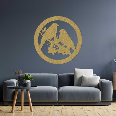 Drewniane malowidło ścienne przedstawiające ptaki na gałęzi