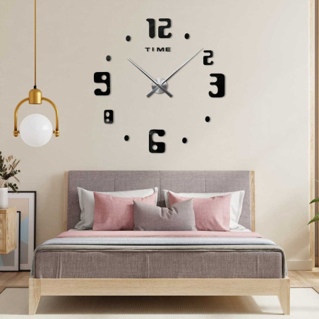 Zegar ścienny z napisem TIME pod liczbą dwanaście i nowoczesnym stylem numerycznym. Zegar ścienny z napisem TIME pod liczbą dwanaście i nowoczesnym stylem numerycznym.