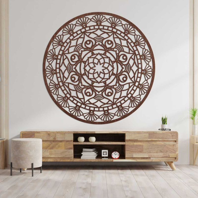 Okrągły design z delikatnymi liniami i kwiatowymi wzorami tworzy harmonijną całość.