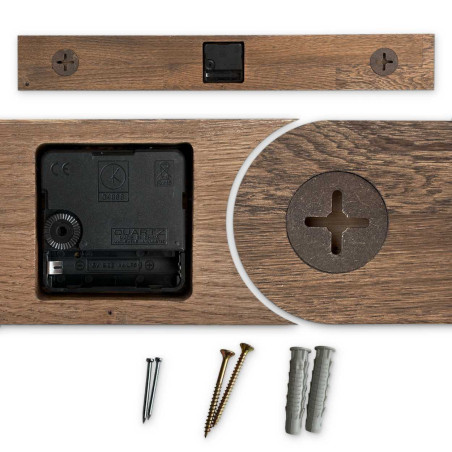 Elegancki drewniany zegar ścienny w czarnym designie -TERRA