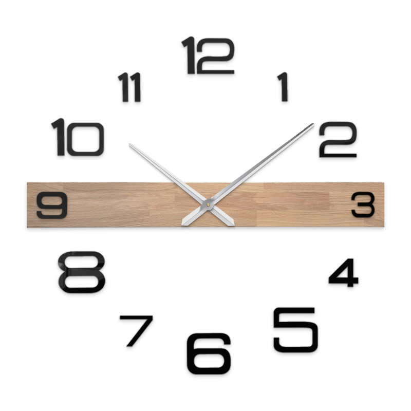 Luksusowy drewniany zegar ścienny o minimalistycznym designie i kontrastujących cyfrach.