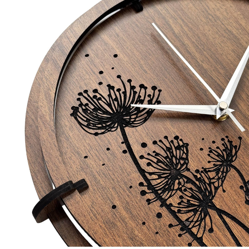 Minimalistyczny design i piękno ciemnego drewna w Twoim domu.