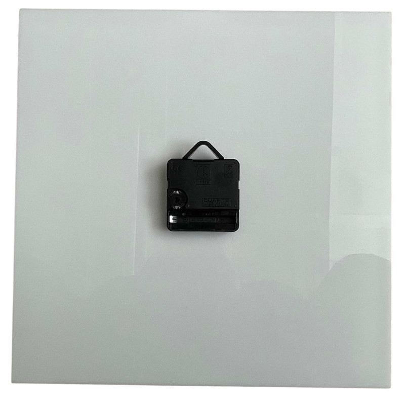 Zegar ścienny biały akrylowy z dekoracją dębową...