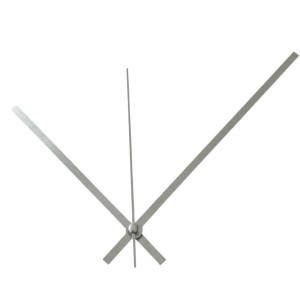 Minimalistyczne aluminiowe wskazówki zegara w kolorze srebrnym.
