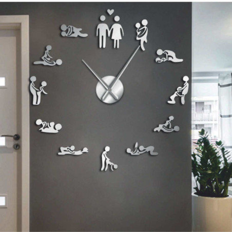 Samoprzylepne zegary lustrzane to nowoczesny i stylowy dodatek, który doda elegancji i wizualnej głębi każdemu wnętrzu.