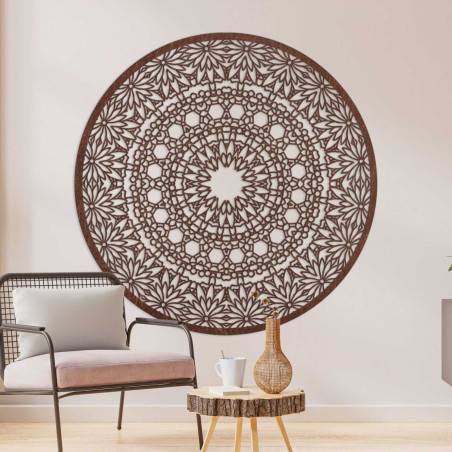 Designerska mandala na ścianie z precyzyjnym geometrycznym wzorem
