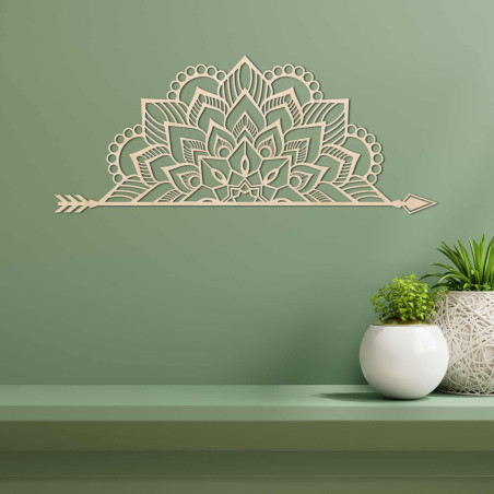 Minimalistyczna drewniana mandala ze szczegółowym ornamentem jako designerska dekoracja ścienna