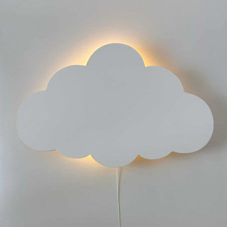 Dziecięca lampa LED w kształcie chmurki tworzy przyjemne oświetlenie nocne i spokojną atmosferę