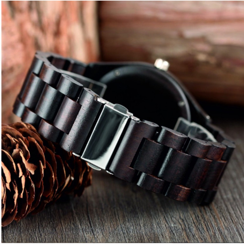 REDEAR zegarek wykonany z drewna. Panie i panowie.