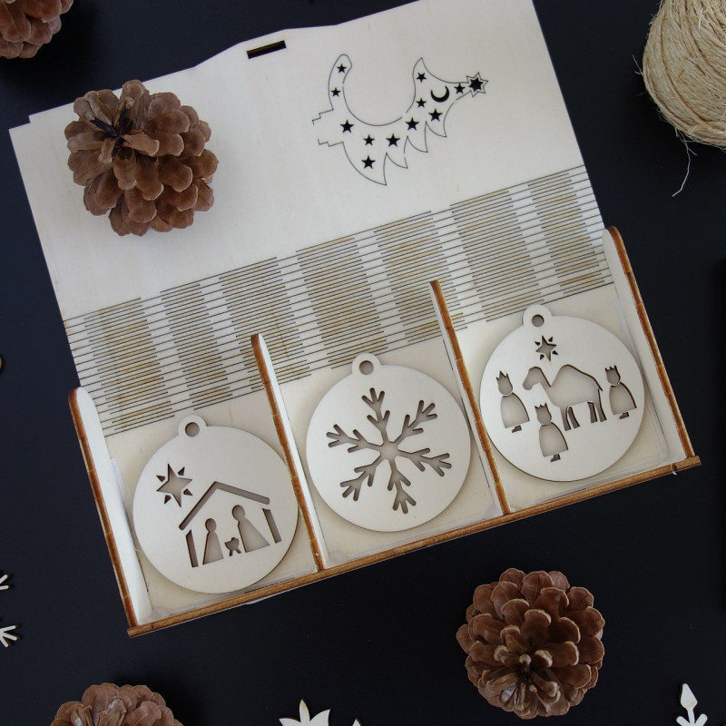 Zestaw ozdób choinkowych, które zadowolą 1 zestaw 18 sztuk