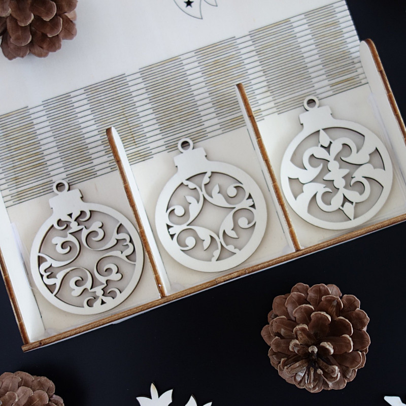 Drewniane ozdoby świąteczne, 1 zestaw - 18 sztuk